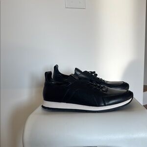 Men's Black Leather Sneakers